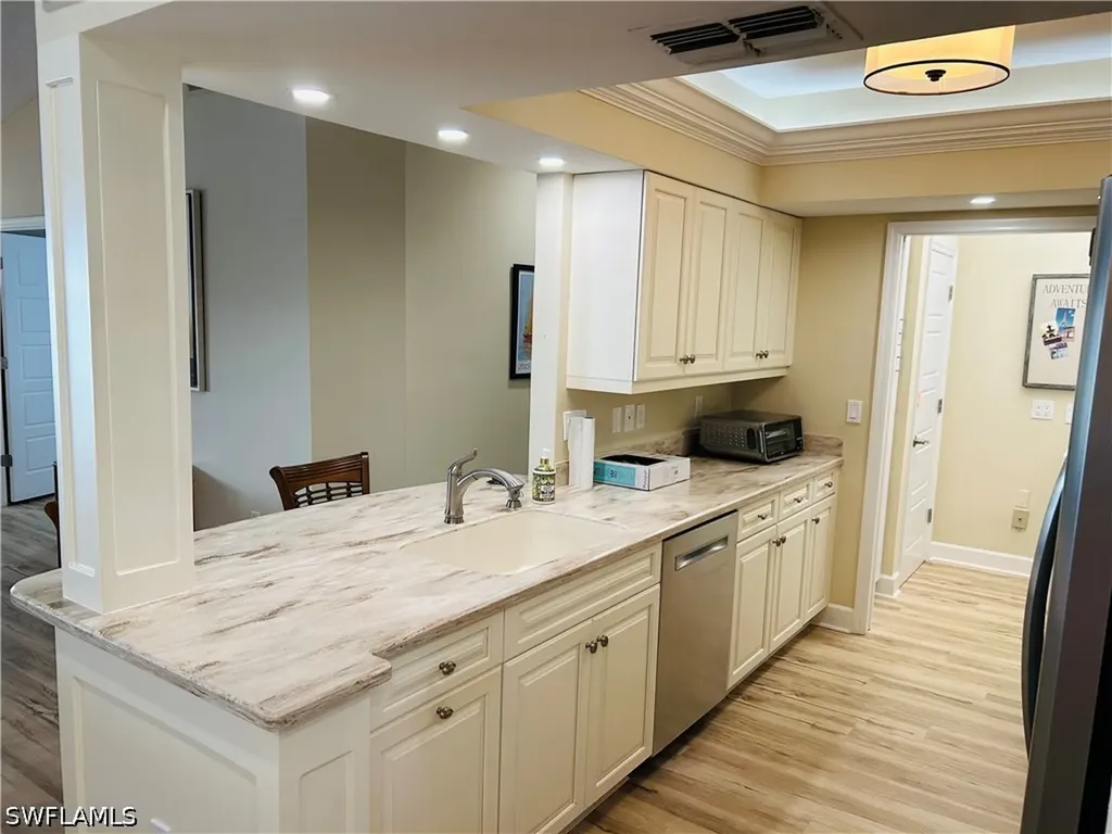 776 Willowbrook Drive Naples FL 34108