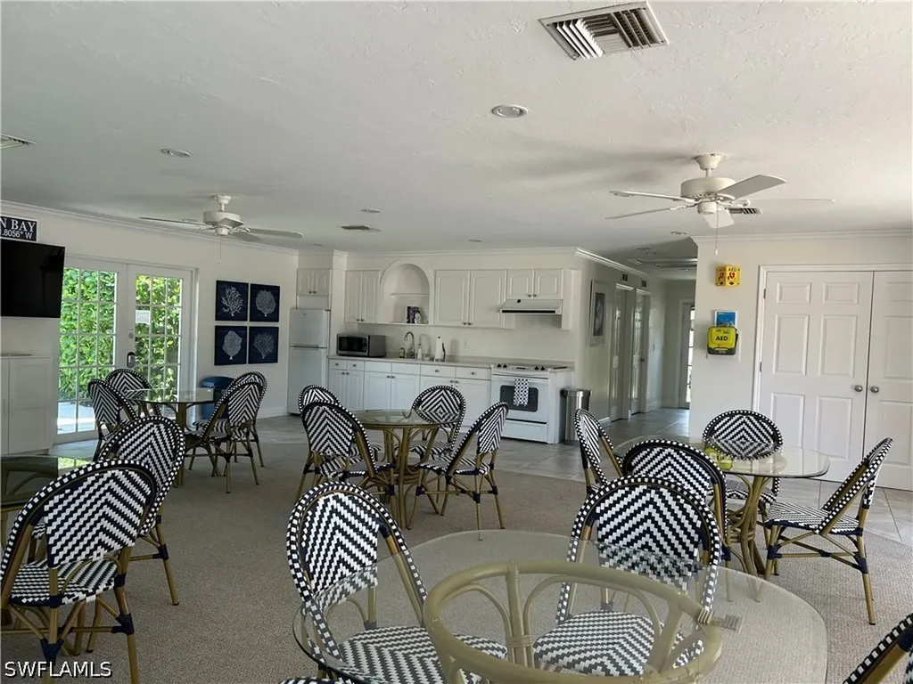 776 Willowbrook Drive Naples FL 34108