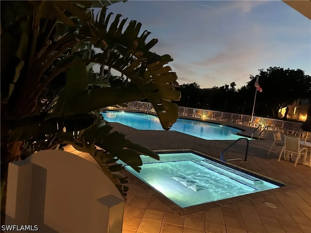 776 Willowbrook Drive Naples FL 34108