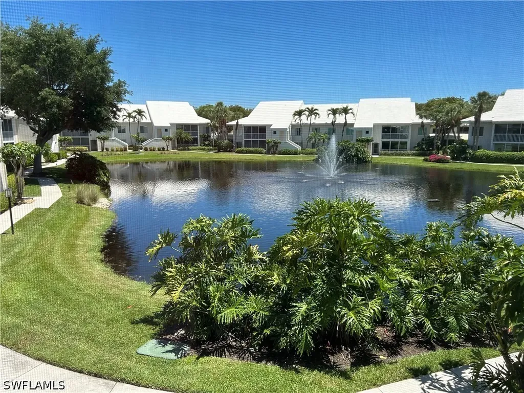 776 Willowbrook Drive Naples FL 34108
