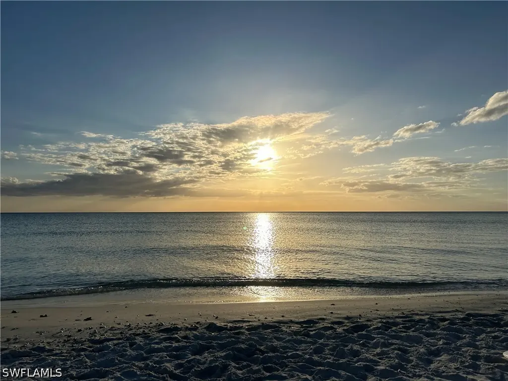 776 Willowbrook Drive Naples FL 34108