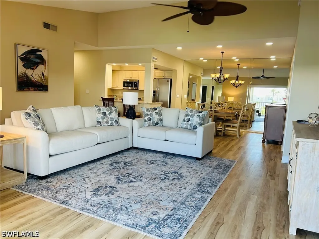 776 Willowbrook Drive Naples FL 34108