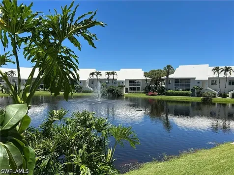 776 Willowbrook Drive Naples FL 34108