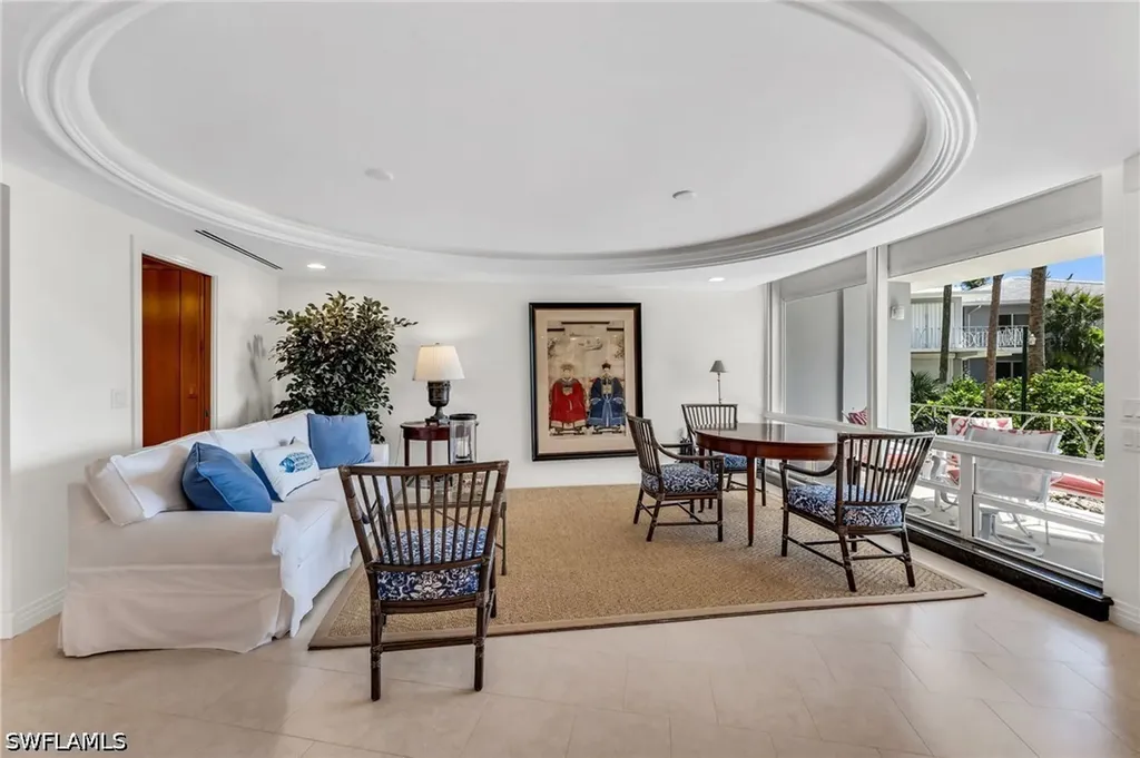 1851 Gulf Shore Boulevard N Naples FL 34102