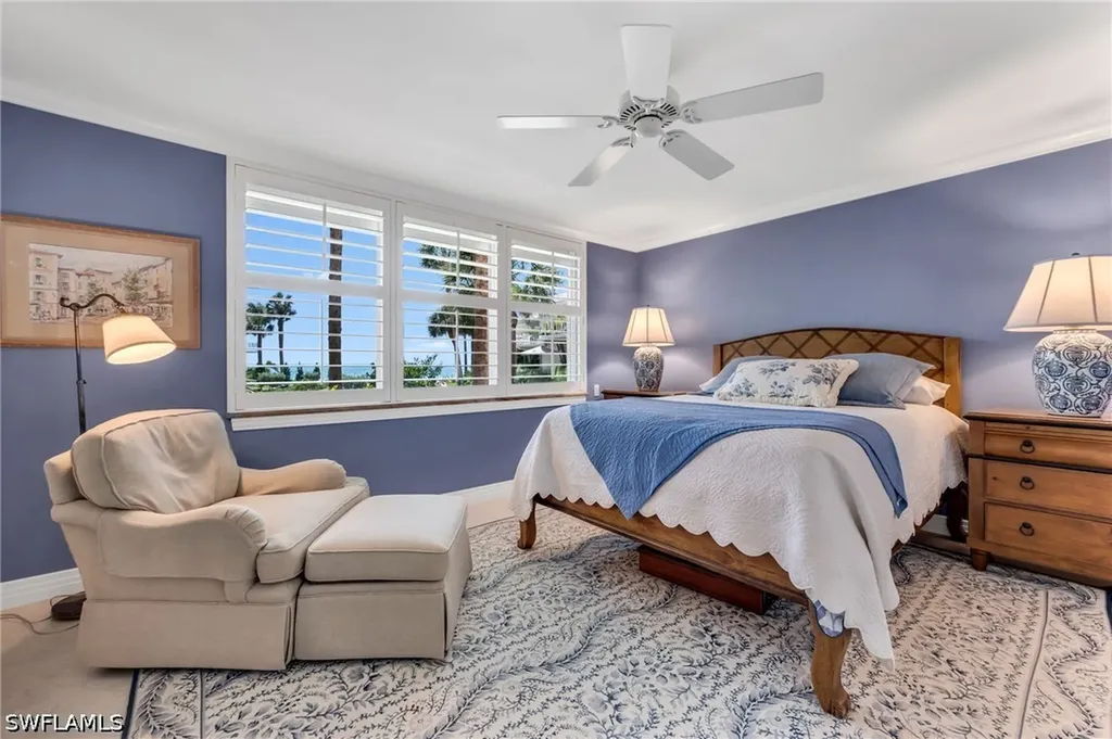 1851 Gulf Shore Boulevard N Naples FL 34102