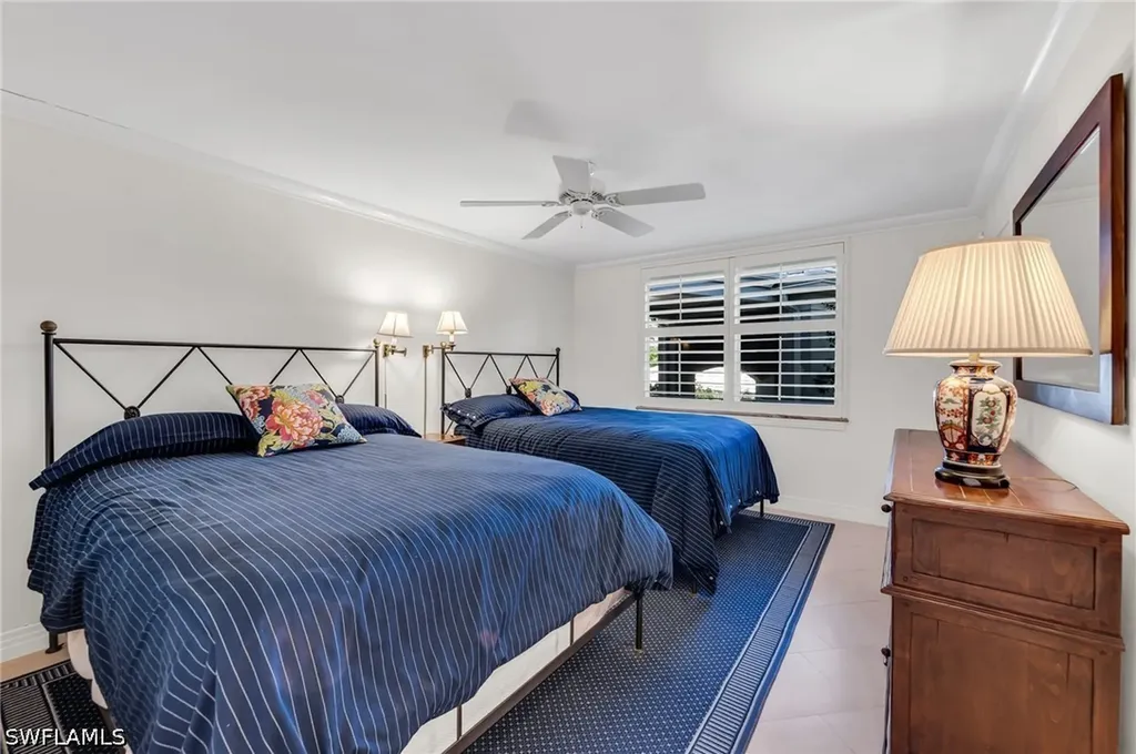 1851 Gulf Shore Boulevard N Naples FL 34102