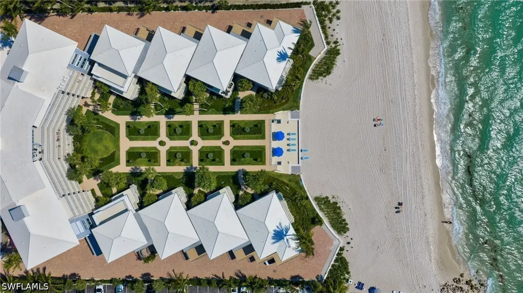 1851 Gulf Shore Boulevard N Naples FL 34102
