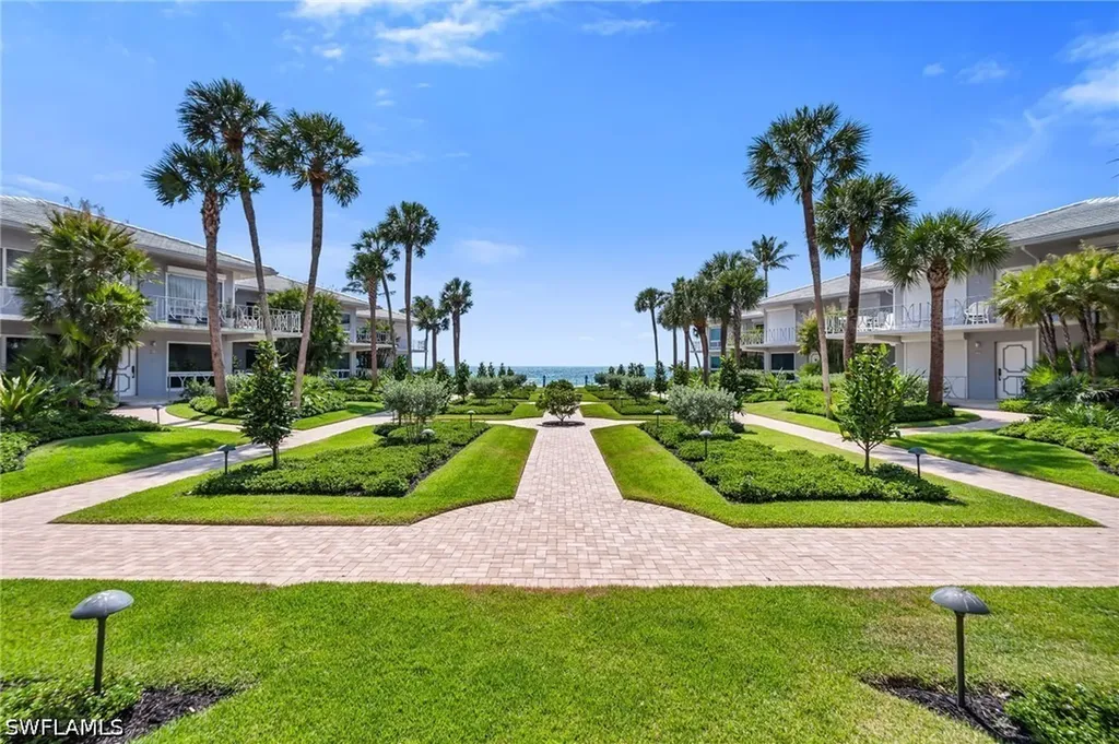 1851 Gulf Shore Boulevard N Naples FL 34102