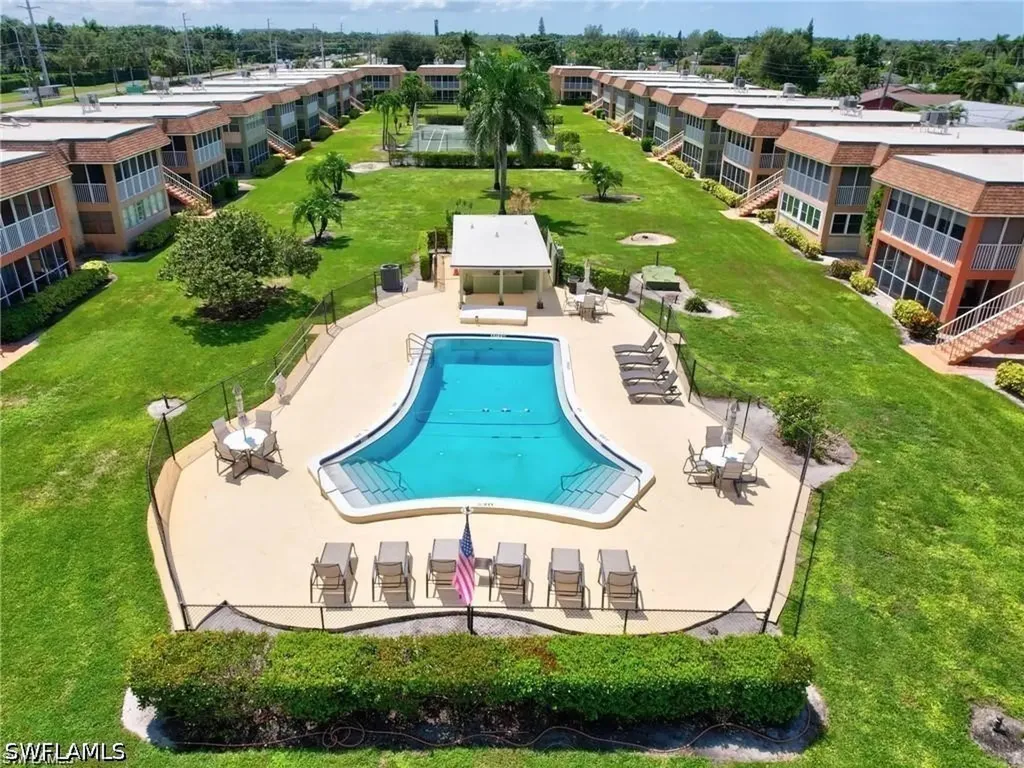 1400 Pompei Lane Naples FL 34103