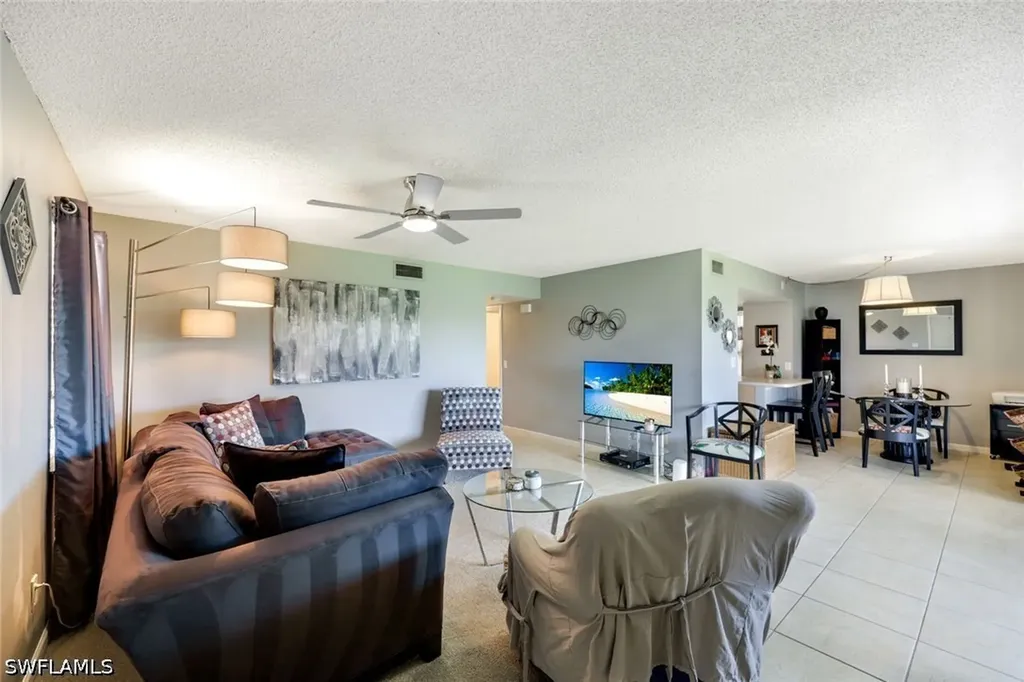 1400 Pompei Lane Naples FL 34103