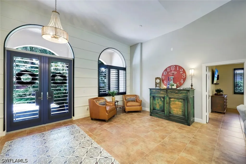 2039 Imperial Circle Naples FL 34110
