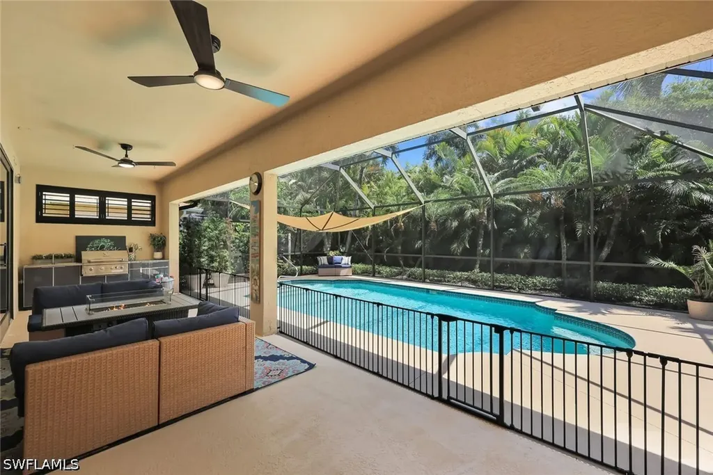 2039 Imperial Circle Naples FL 34110