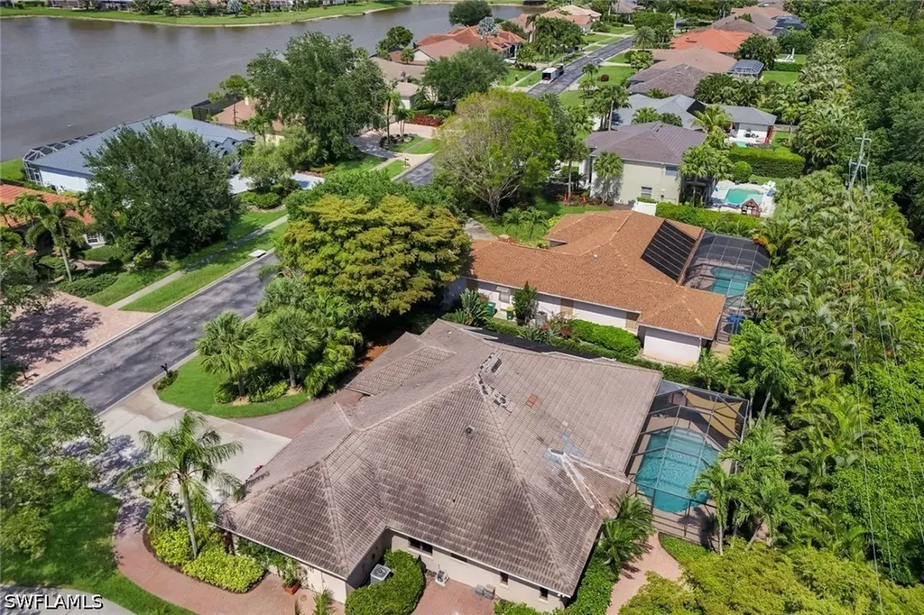 2039 Imperial Circle Naples FL 34110