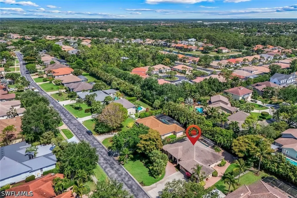 2039 Imperial Circle Naples FL 34110