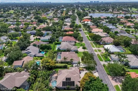 2039 Imperial Circle Naples FL 34110