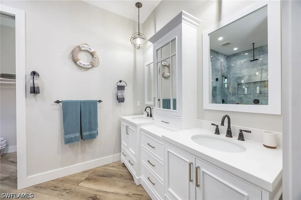 3530 Hibiscus Avenue Naples FL 34104