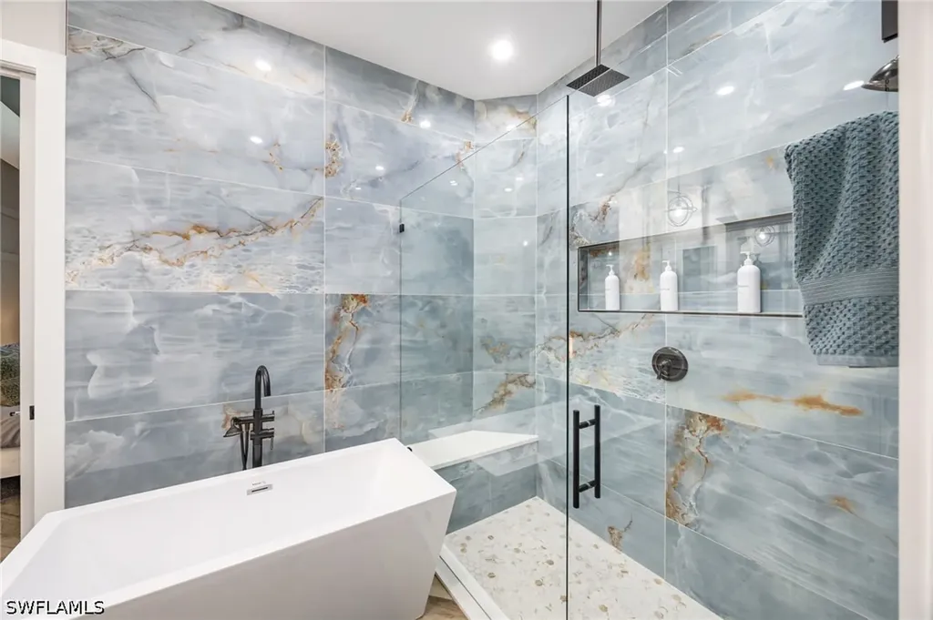 3530 Hibiscus Avenue Naples FL 34104