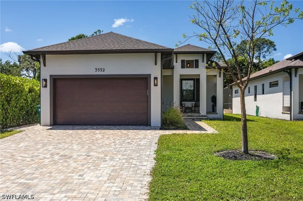 3530 Hibiscus Avenue Naples FL 34104