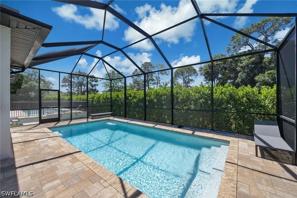 3530 Hibiscus Avenue Naples FL 34104