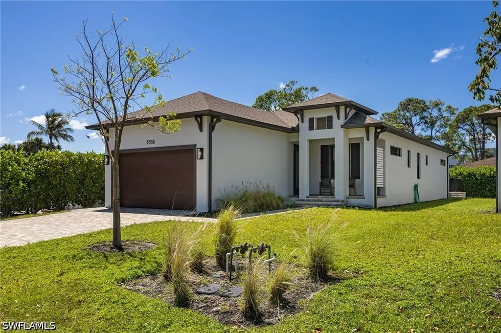 3530 Hibiscus Avenue Naples FL 34104