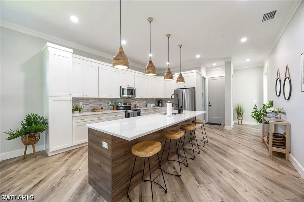 3530 Hibiscus Avenue Naples FL 34104