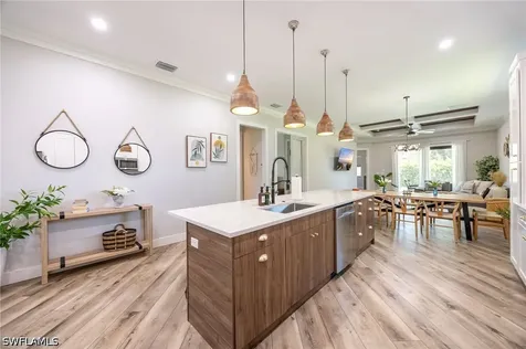 3530 Hibiscus Avenue Naples FL 34104