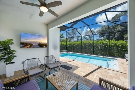 3530 Hibiscus Avenue Naples FL 34104