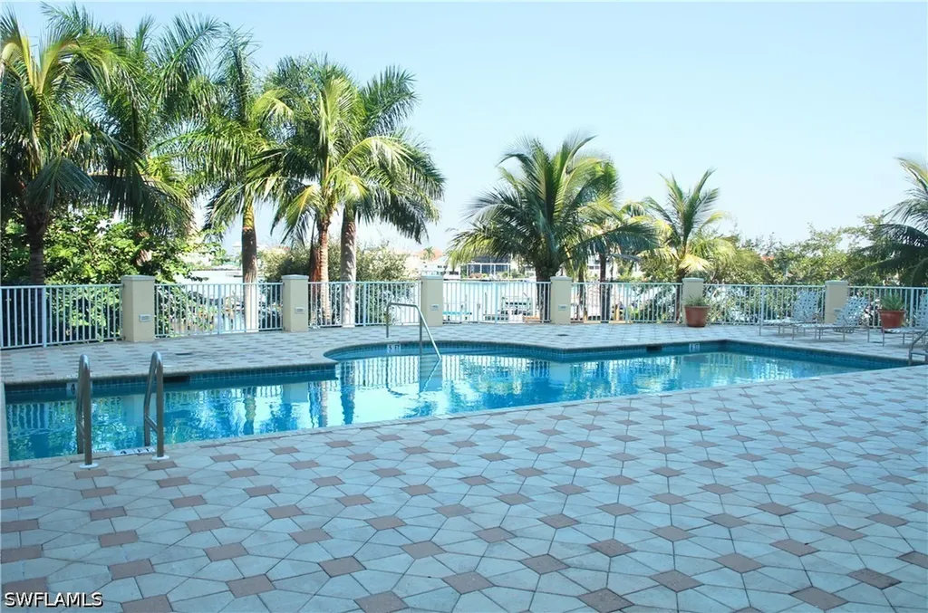 410 Flagship Drive Naples FL 34108