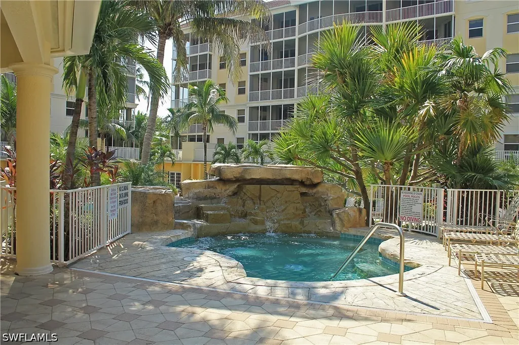 410 Flagship Drive Naples FL 34108