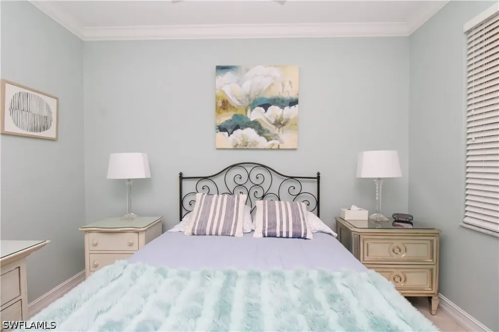 817 Carrick Bend Circle Naples FL 34110