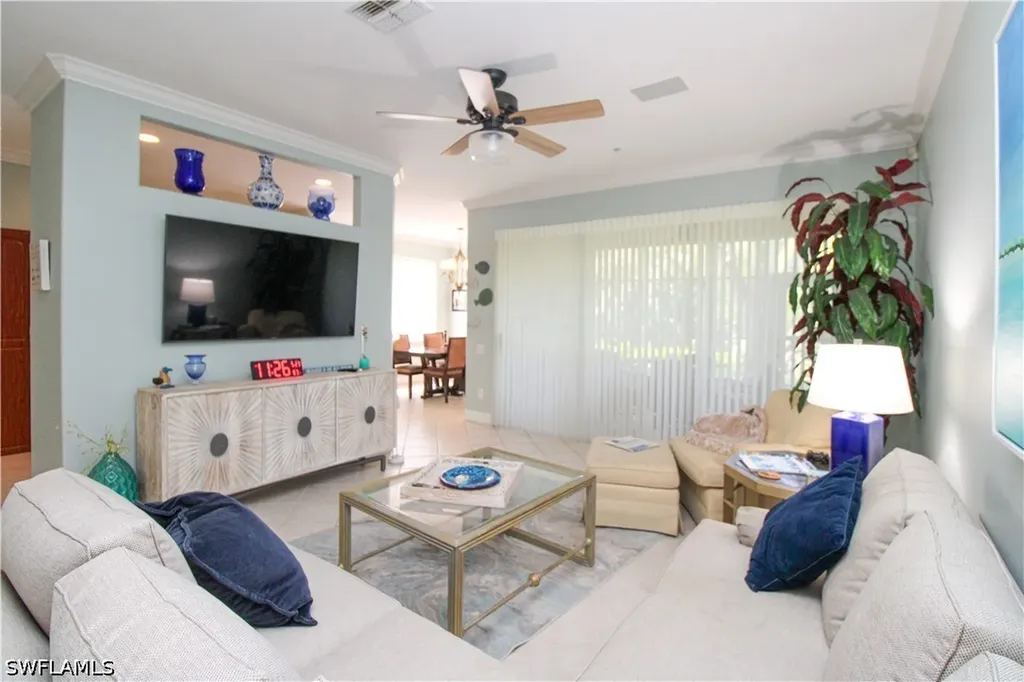 817 Carrick Bend Circle Naples FL 34110
