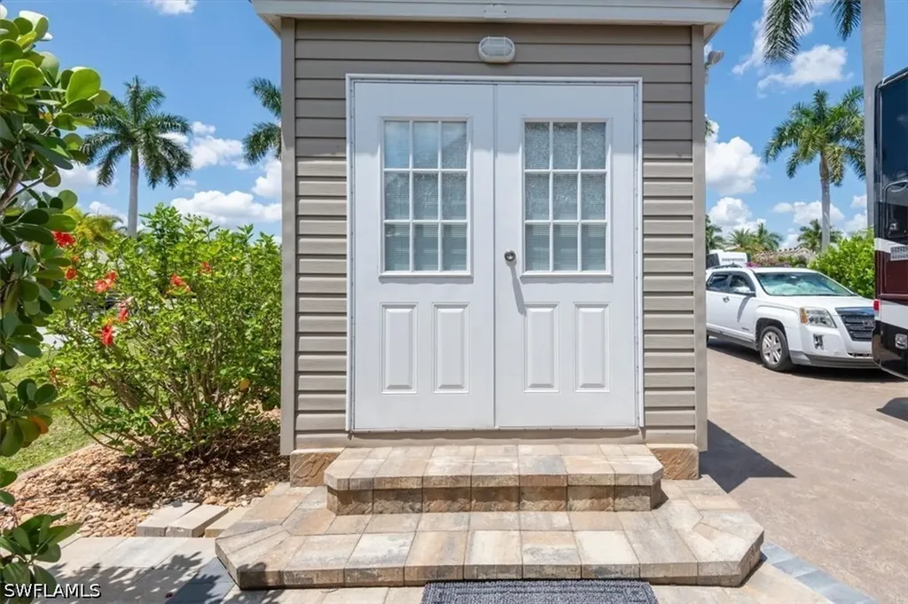 5221 Marsh Mallow Trail Fort Myers FL 33905