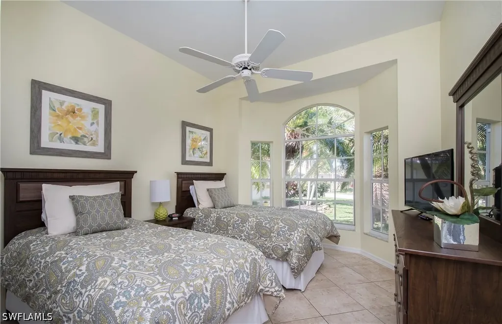2806 SW 39th Street Cape Coral FL 33914