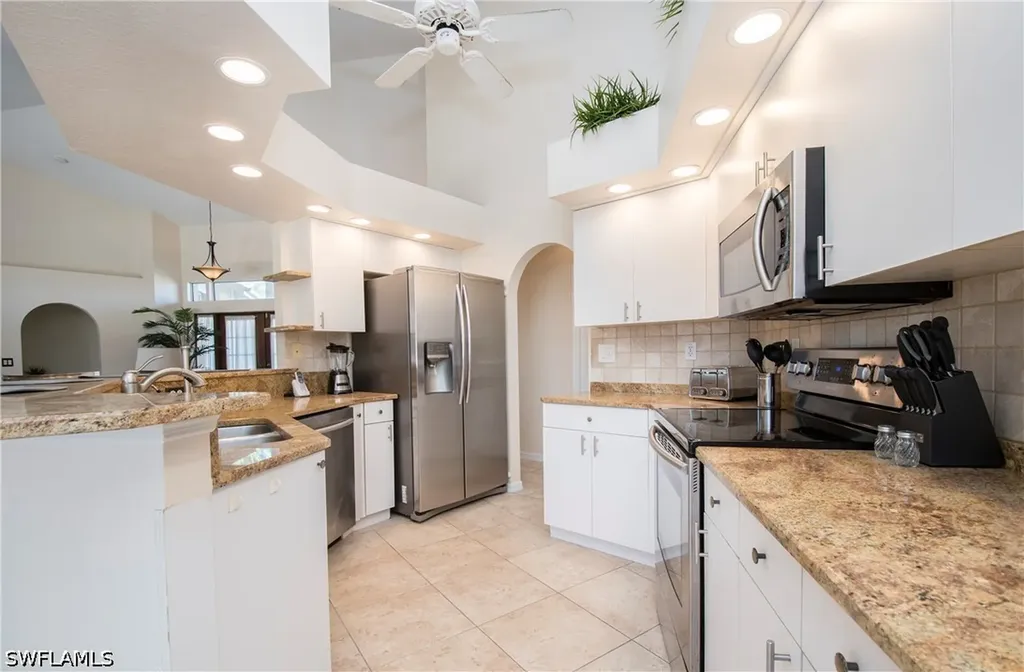 2806 SW 39th Street Cape Coral FL 33914
