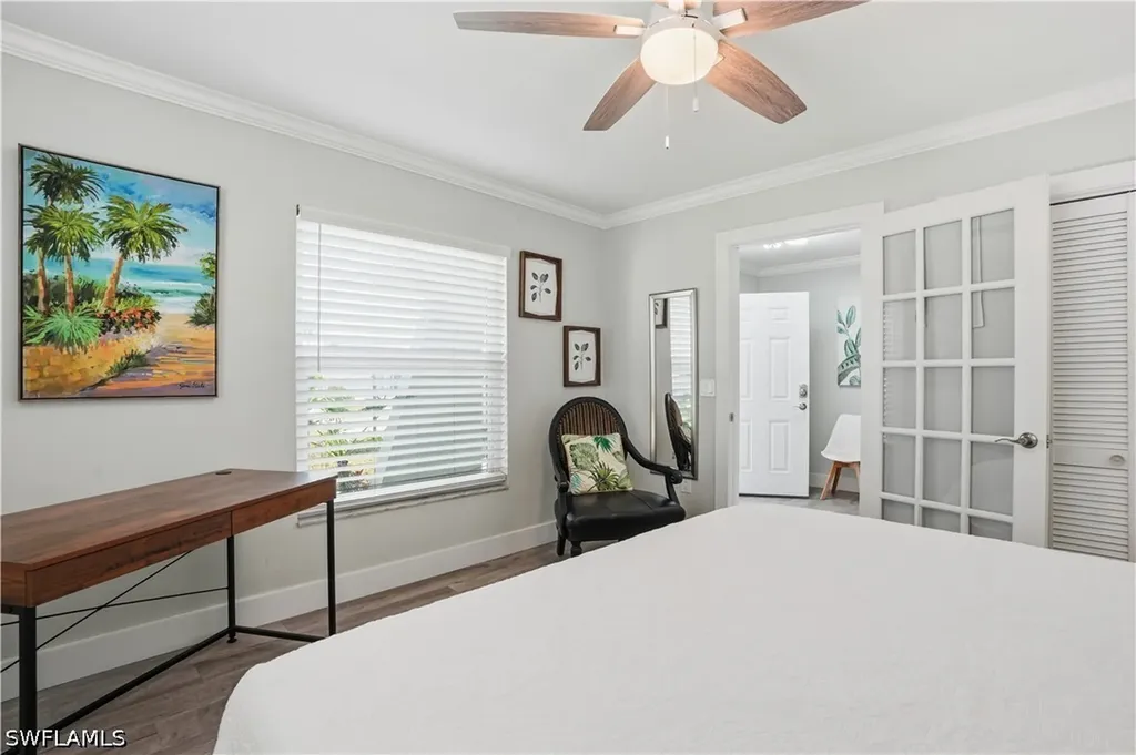 742 99th Avenue N Naples FL 34108