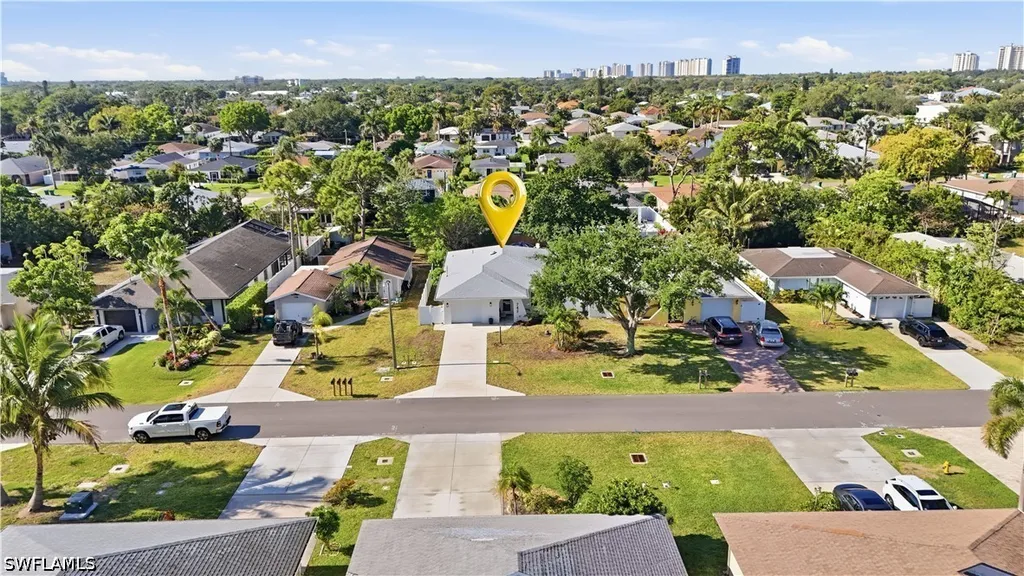 742 99th Avenue N Naples FL 34108
