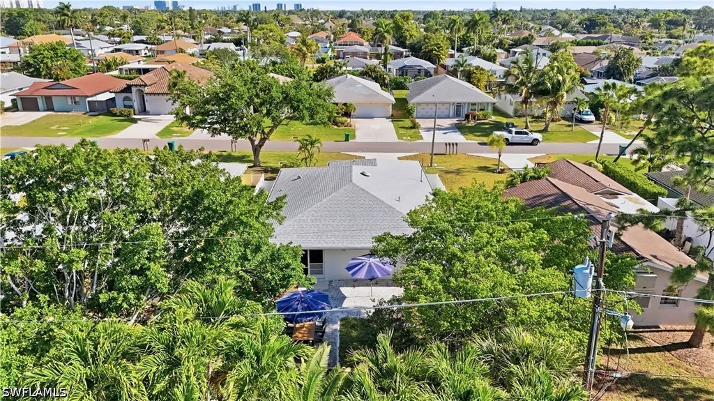 742 99th Avenue N Naples FL 34108