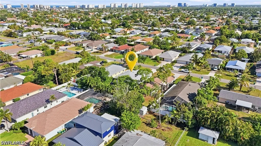 742 99th Avenue N Naples FL 34108