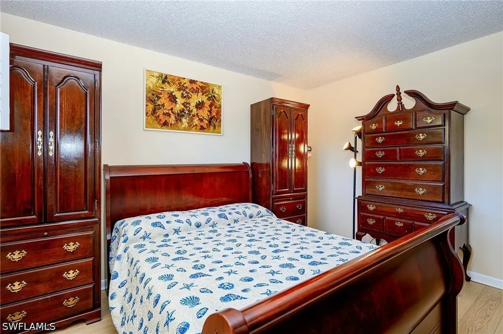 1100 8th Avenue S Naples FL 34102