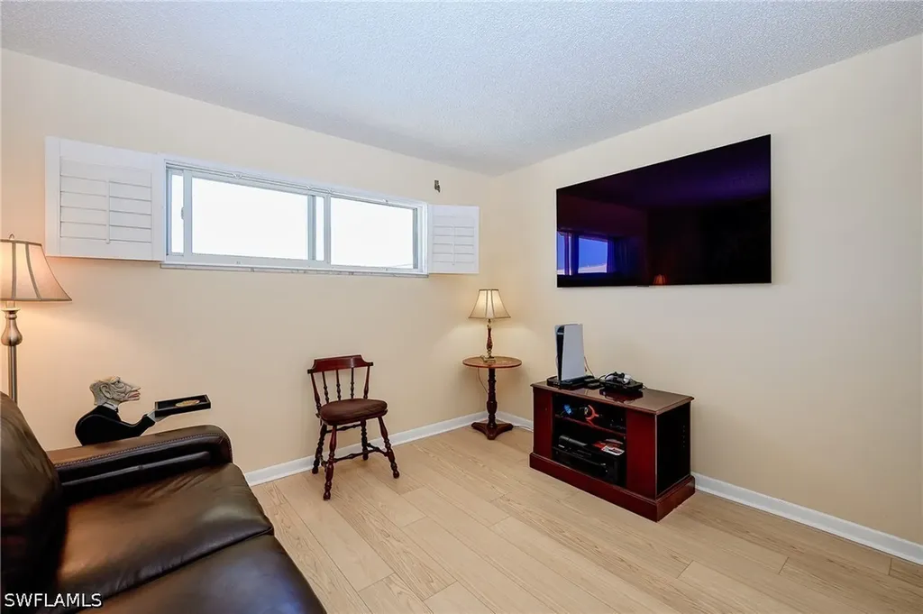 1100 8th Avenue S Naples FL 34102