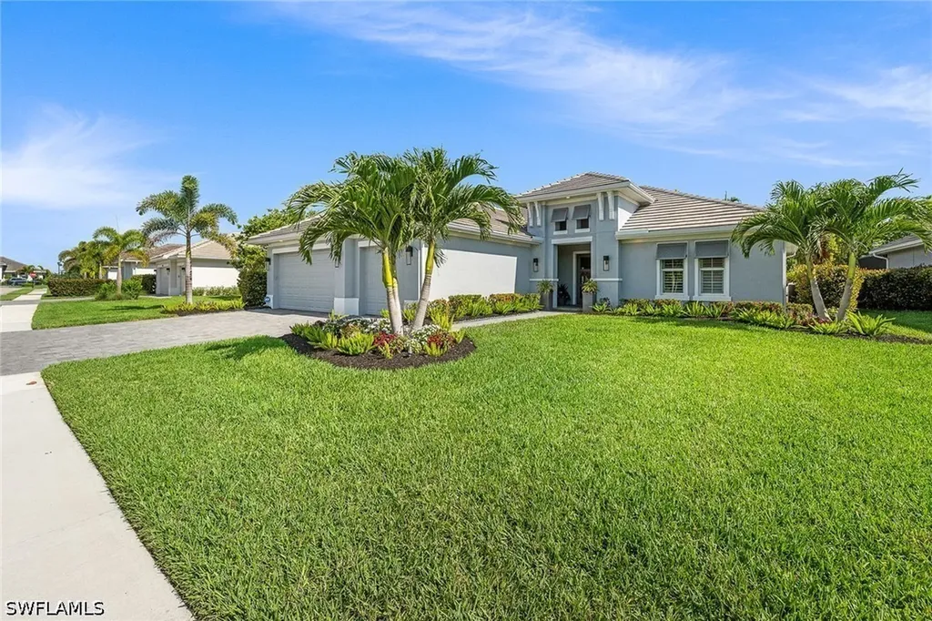 14212 Laguna Springs Lane Naples FL 34114