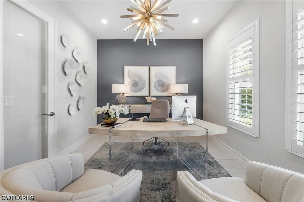 14212 Laguna Springs Lane Naples FL 34114
