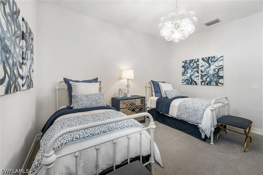14212 Laguna Springs Lane Naples FL 34114