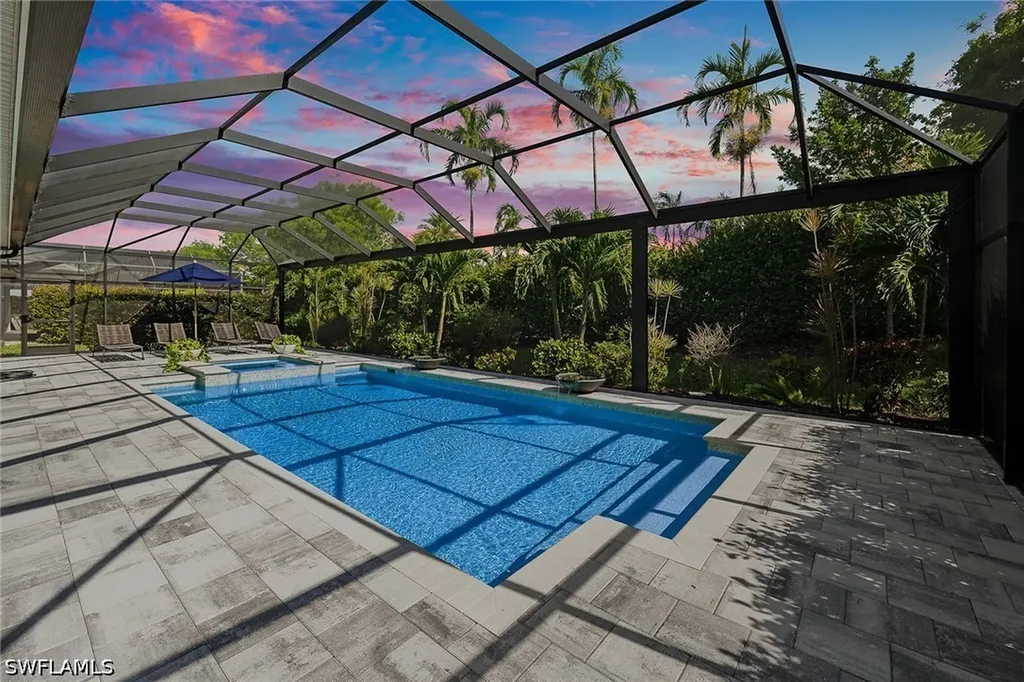 14212 Laguna Springs Lane Naples FL 34114
