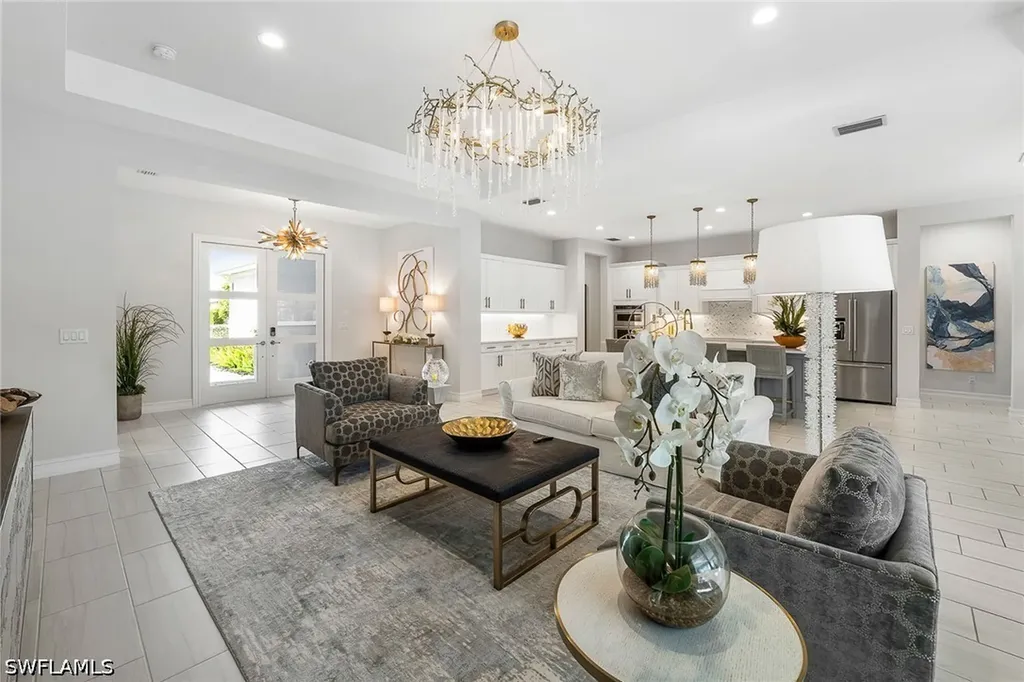 14212 Laguna Springs Lane Naples FL 34114