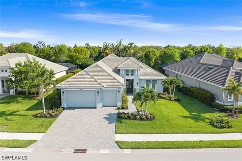 14212 Laguna Springs Lane Naples FL 34114