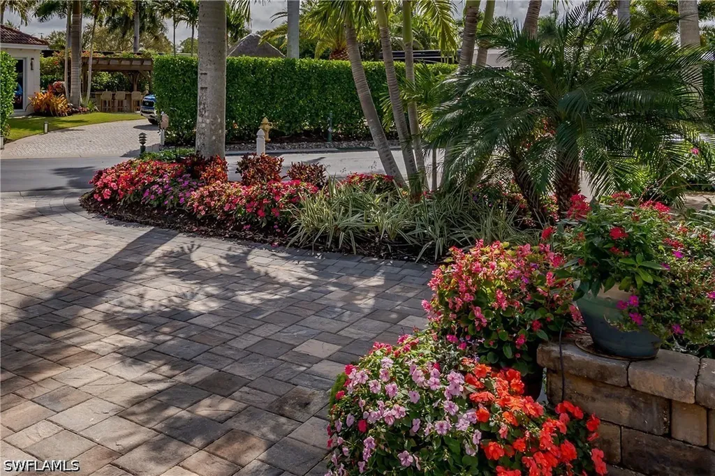 13625 Snapper Lane Naples FL 34114