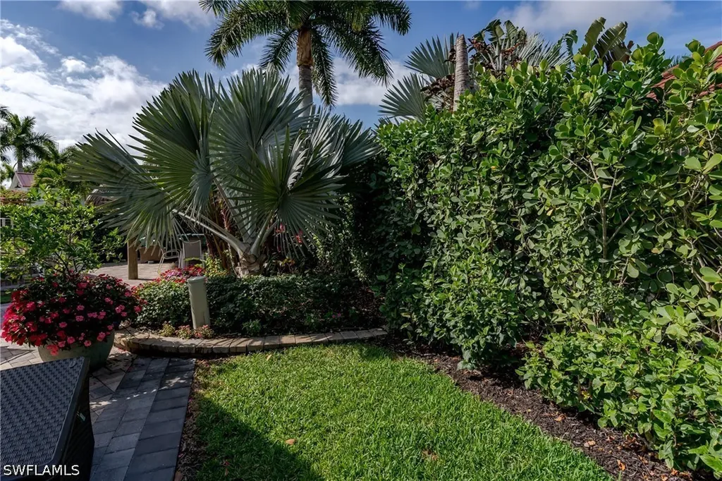 13625 Snapper Lane Naples FL 34114