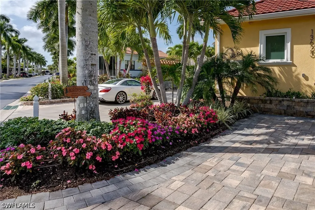 13625 Snapper Lane Naples FL 34114