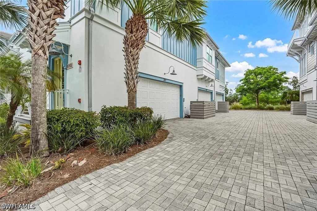 6561 Dominica Drive Naples FL 34113